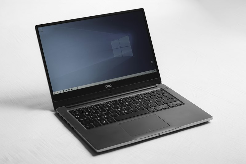Lenovo ThinkPad X1 Carbon business laptop